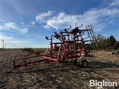 Krause 4226 Field Cultivator 