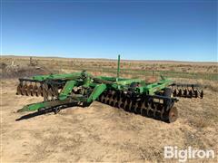 John Deere 630 Disk 