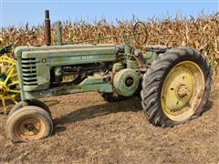 1949 John Deere B 2WD Tractor 