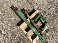 John Deere Drawbar & 3-pt Top Link 