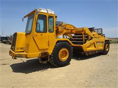 1978 John Deere 762 Self-Propelled Elevating Scraper 