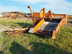 Allis-Chalmers 60 All-Crop Pull-Type Combine 