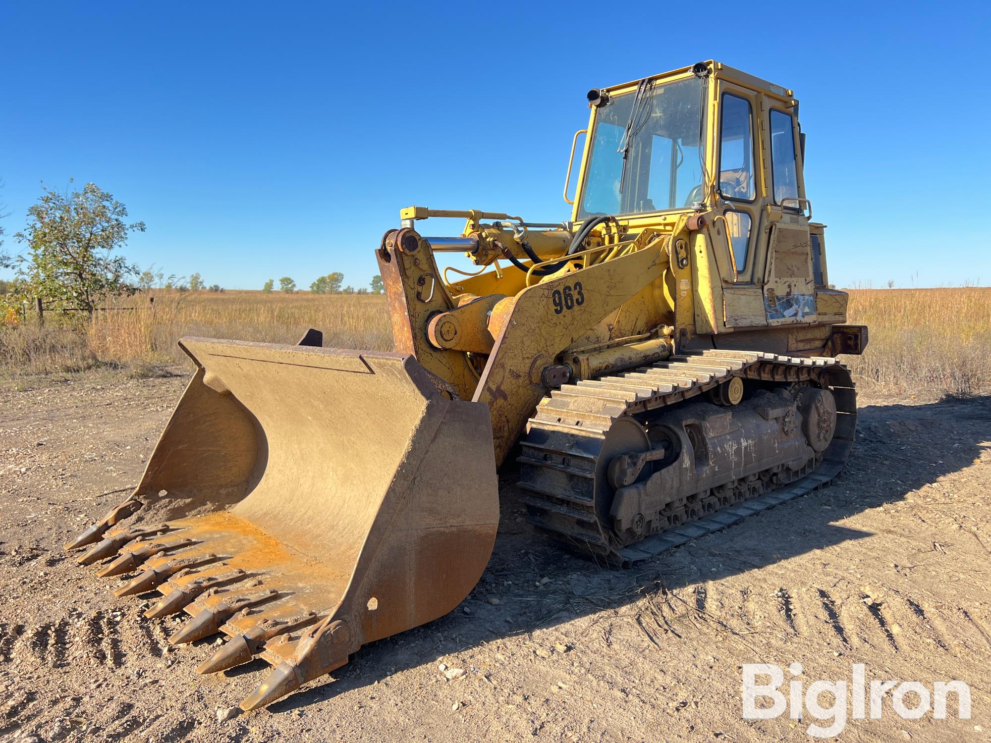 1989 Caterpillar 963 Track Loader 