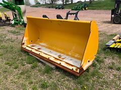 John Deere 60" AT331803 Bucket 