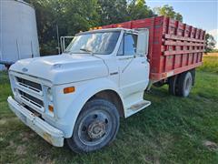 1970 Chevrolet C50 S/A Grain Truck 