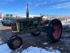 1952 Oliver 88 2WD Tractor 