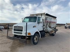 1997 Ford L8513 S/A Feed Truck W/Harsh 575H Box 