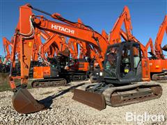 2020 Hitachi ZX135US-6 Excavator 