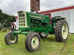 1972 Oliver 1555 Gas Tractor 