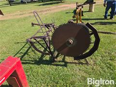 items/0421cabbac36f011a2d97c1e52426054/pto-driven-buzz-saw_b57f8fac17754e63850c7eeda3a3f377.jpg