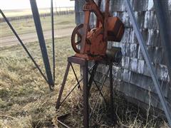 Jensen Straight Lift Pump Jack 