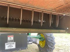 items/04a2575819da476a9a933f83b9f8e22e/1995johndeere9500combine-24_ffb9c2957ec8469ca2b1f494fe761b3d.jpg