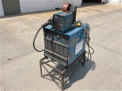 Miller Deltaweld 302 Wire Feed Welder 