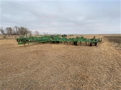 John Deere 685 57' Chisel Plow 