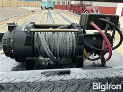9927bd36a78f49a2999ebf1894e24f66.jpg