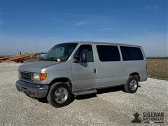 2007 Ford E150 2wd Van 