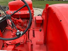 items/055b78549d7aee11a81c6045bd4a636e/1947jicasela2wdtractor_7deac5f596d4422ba73c31296faa6063.jpg