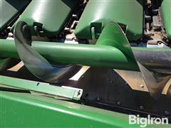 items/0585f9ff2b91ef1195f6000d3a620d5e/2014johndeere0612ccornheader_e386968ad8624e19aacb19cbe33a7d64.jpg