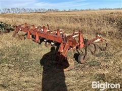 International 153 Cultivator 