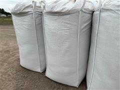 items/05fe1227ff62ee11a81c6045bd4a636e/cedarfiberbedding-30_d3971c8c99fa40f286aab57f2da442c1.jpg