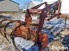 Farmhand F236 Grapple Loader 