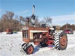 1973 International 666 2WD Tractor 