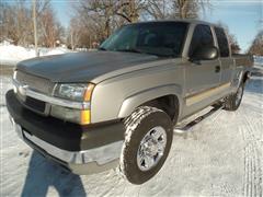 2003 Chevrolet Silverado 2500 HD Diesel Pickup 