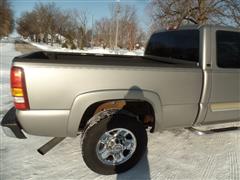 items/0670847c83a1ed119ac400155d423b69/2003chevroletsilverado2500hddieselpickup_bde449f494c74da9b77cba0e16073776.jpg