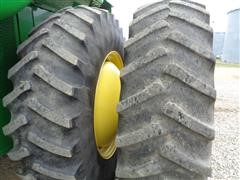 items/067a4710bc06ec11b76a0003fff903d6/2000johndeere9750combine_8acc71a198a546c5b978ea0cb93c0a44.jpg