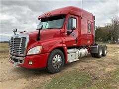 2016 Freightliner Cascadia 125 T/A Truck Tractor 