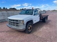 1999 Chevrolet 3500 2WD Dually Flatbed Pickup 