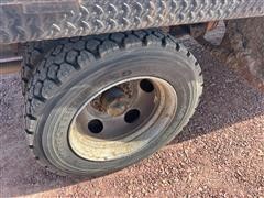 items/0719b387242a41e19772904a73ed997a/1999chevrolet3500duallyflatbed_2fdacb3a592545ce973d546159bd15ac.jpg