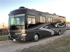 2007 Fleetwood Discovery Motor Home 
