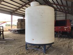 3,000 Gallon Poly Tank 