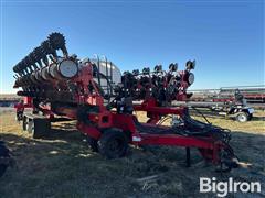 2014 White 8924 Planter 