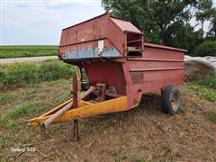 Blair Feeder Wagon 