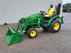 2018 John Deere 2025R MFWD Compact Utility Tractor W/Loader 