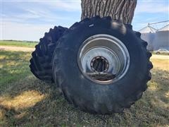 Armstrong 30.5L-32" Tires & Rims 