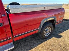 items/07ce76493f68ed11a76e0003fff9401b/1997gmc2500sierrasle4x4regularcablongboxpickup_8405818853ff4bb59ada68d212ca87ae.jpg