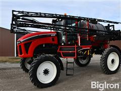 2017 Apache AS1220 Self-Propelled Sprayer 