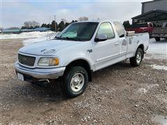 2001 Ford F150 4x4 Extended Cab Pickup 