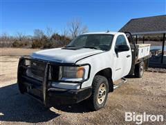 2014 GMC Sierra 2500 HD 4x4 Flatbed Pickup 