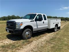 2014 Ford F350 4x4 Extended Cab Service Truck 