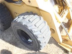 items/08e0d392294fec11a3ee0003fff90bee/johndeere260seriesiiskidsteer_532a40e6466b4c0a95ef869c2969cc67.jpg