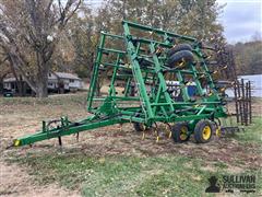 John Deere 980 32' Field Cultivator 