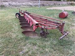 Massey Ferguson 88 7x16” Semi-Mounted Steerable Plow 