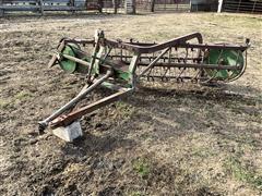 John Deere 350A Parallel Bar Rake 