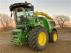 2020 John Deere 9700i Self-Propelled Forage Harvester 