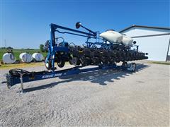 2019 Kinze 3600 16/31 Planter 