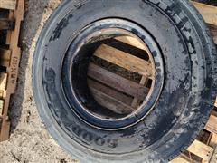 items/09be4f4551c7ee11a73d0022489101eb/11.00r20tires_9375835eff0f443c9f1b331cfdd46999.jpg